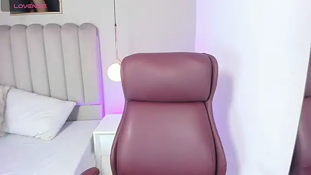 Snapshot of Dani_rosse_ chatting on September 11, 1:55 pm Dani rosse online show from September 11, 1:55 pm
