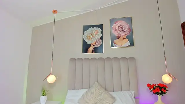 Dani rosse  online show from May 22, 12:58 pm