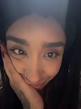 Aleja ruizz online show from March 1, 9:31 am