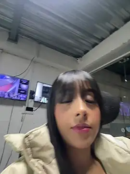 Aleja ruizz online show from January 11, 6:18 am