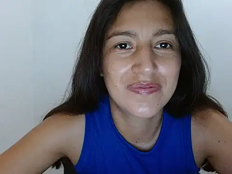 SarahFriendly online show from May 19, 11:56 pm