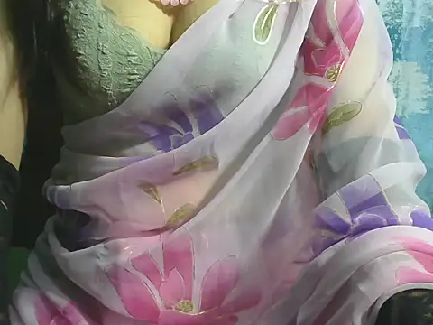 sheetal-sheetal95 online show from May 24, 7:02 pm