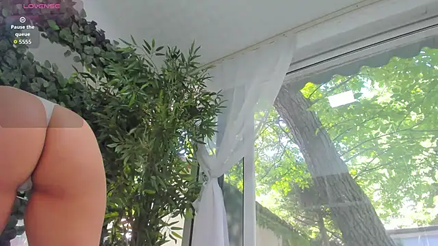 Lexi Storm online show from May 11, 7:54 am