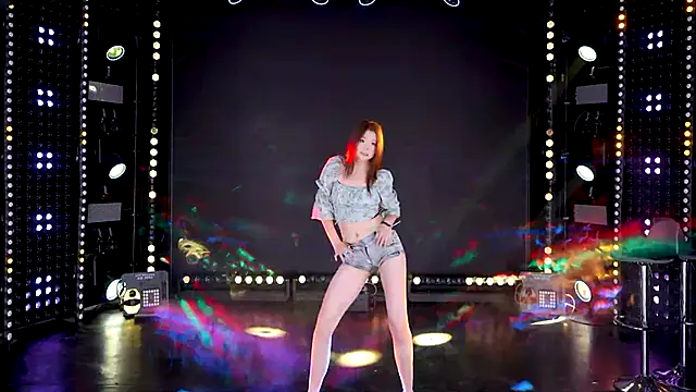 cdyyds001 online show from December 15, 11:59 am