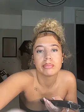 Aurorajadex online show from October 7, 2:43 pm