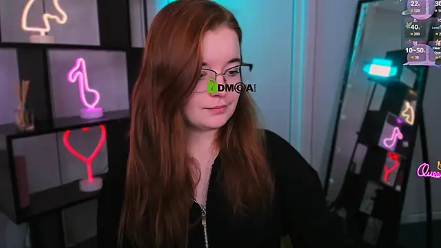 nika-still online show from March 16, 11:03 am