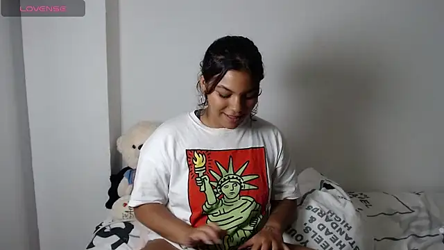 nanny  cute online show from November 15, 3:51 am