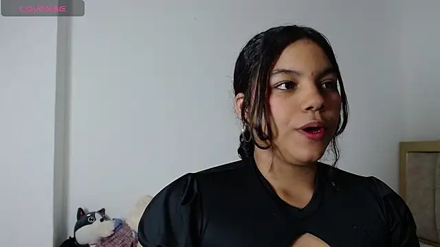 nanny  cute online show from November 13, 3:49 am