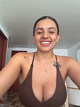 AnaaFaith  online show from May 25, 7:13 pm