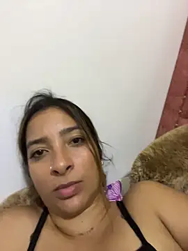 candy veee online show from November 13, 12:31 am