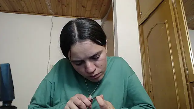 Skylar Serenity online show from October 18, 10:44 pm