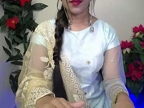 Little queenn online show from September 11, 1:06 am