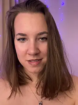 Candy Foxxxy  online show from October 19, 11:56 am