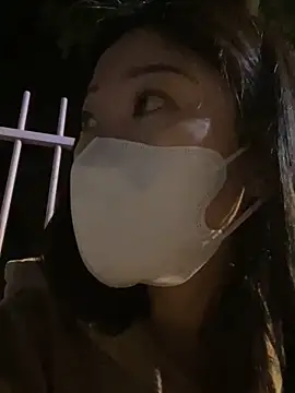 ni ni01 online show from December 15, 4:45 pm