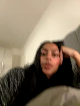 yasmingarcia online show from November 20, 1:12 pm