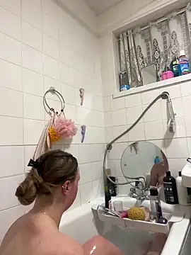 SexySashaxox online show from February 18, 8:30 pm