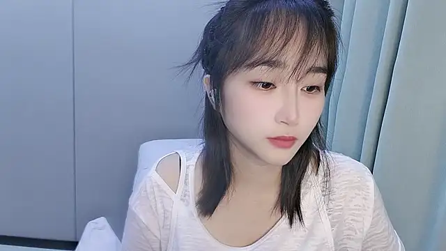 Honeysexy-1 online show from September 18, 5:00 pm