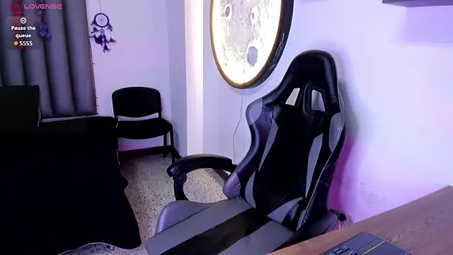 chubby sexy  online show from January 10, 4:06 am