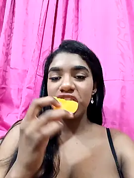 KendraChavez  online show from October 12, 5:43 am