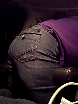 countrymomma online show from December 17, 12:38 am