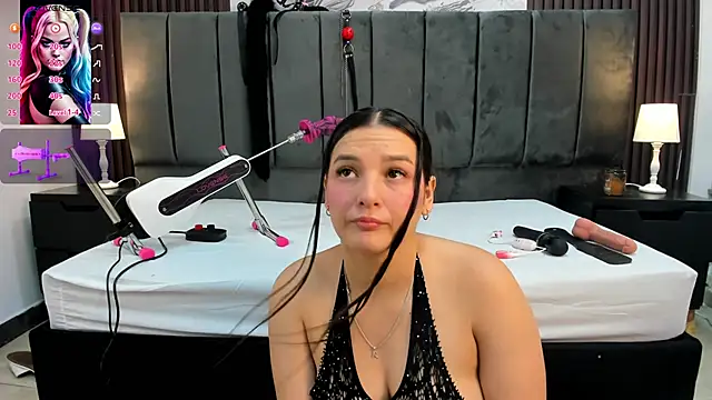 VioletRose as online show from May 14, 8:03 pm