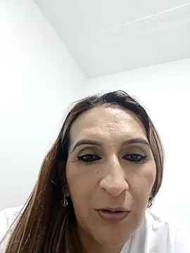 alanastones-19 online show from October 10, 4:28 am