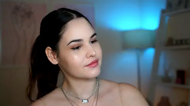 BustyGff online show from October 15, 8:28 am