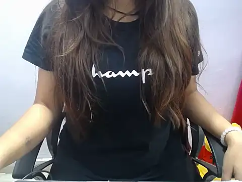 sweetpihu online show from April 1, 7:11 pm