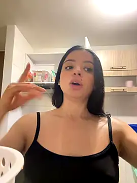 gigi bunn online show from October 18, 1:08 am