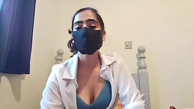 BobtailFormal online show from May 25, 7:46 pm