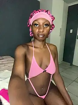 LonelyQueenxx25 online show from January 8, 9:41 pm