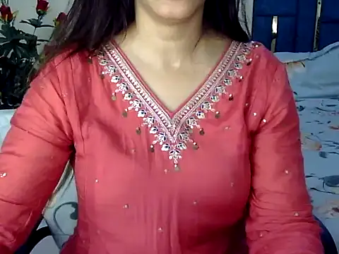 Rumi cute online show from May 8, 6:54 pm