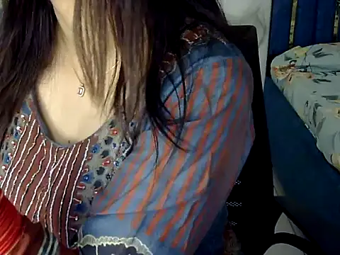 Rumi cute online show from April 5, 4:50 pm