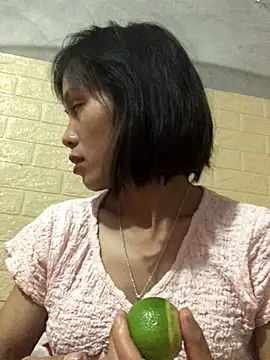QuingLin online show from September 30, 9:48 am