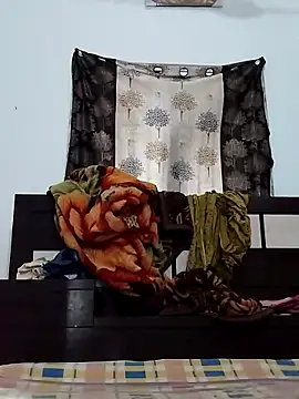 rani8008 online show from May 19, 2:51 am