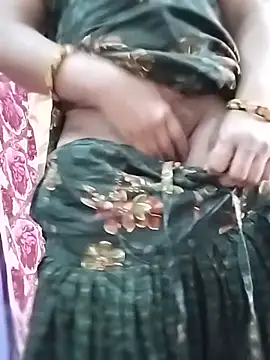 rani8008 online show from May 25, 3:27 am