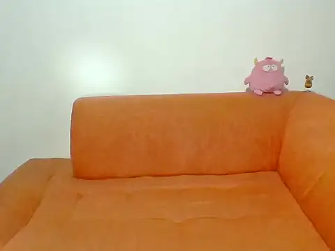 IsabelaSnow online show from September 24, 2:32 am