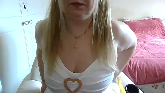 arianamodel4you online show from March 24, 10:53 am