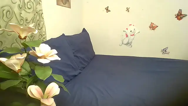 LustInLips online show from May 21, 5:05 am