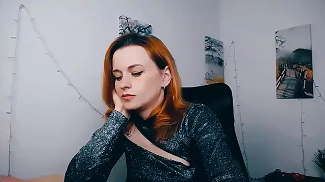 PeppyMia online show from May 11, 4:48 pm