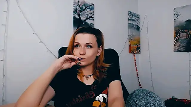 PeppyMia online show from May 10, 5:20 am