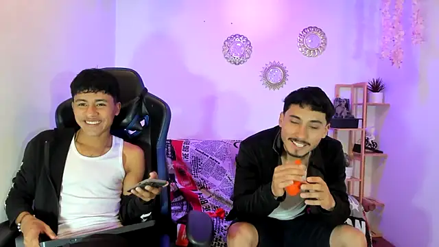 sebas boys577 online show from October 5, 1:16 pm