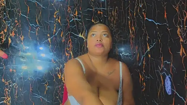 Cristal hott1 online show from March 20, 12:43 pm