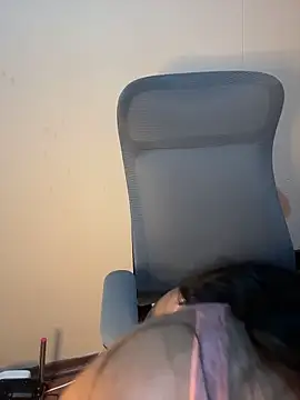 princesaliay online show from March 21, 11:26 am