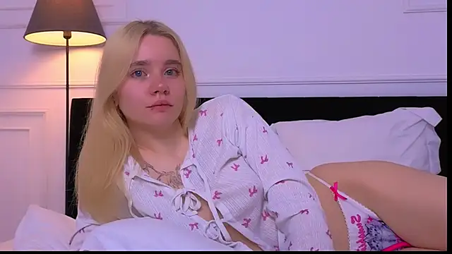 ANNABELLE LU online show from November 24, 3:19 am