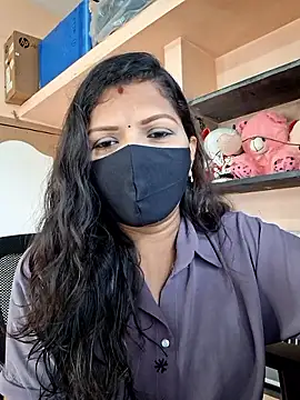 Tamil Dharani online show from March 28, 11:32 am