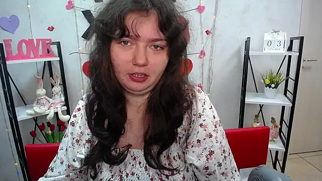 NeonilaLisova online show from October 4, 5:46 am