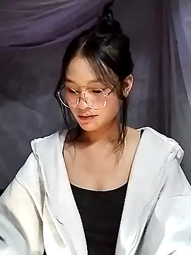 saronla 03 online show from November 17, 5:35 pm