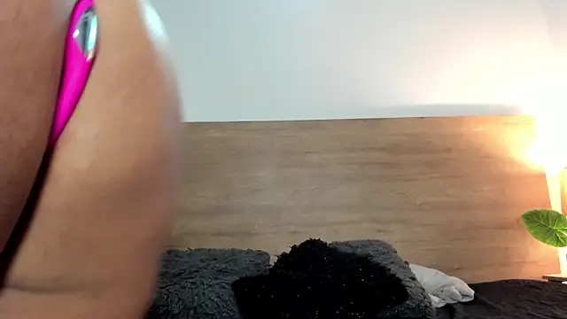 BellaNixs online show from February 25, 10:47 am