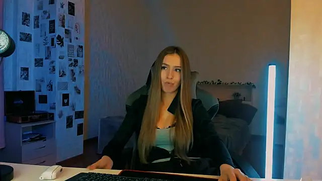 yourrdanceteacher online show from November 12, 8:29 pm